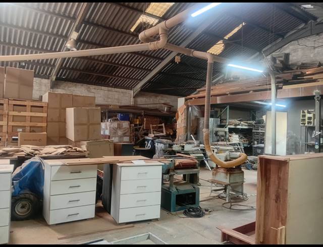 500M² WAREHOUSE FOR SALE IN ONVERWACHT